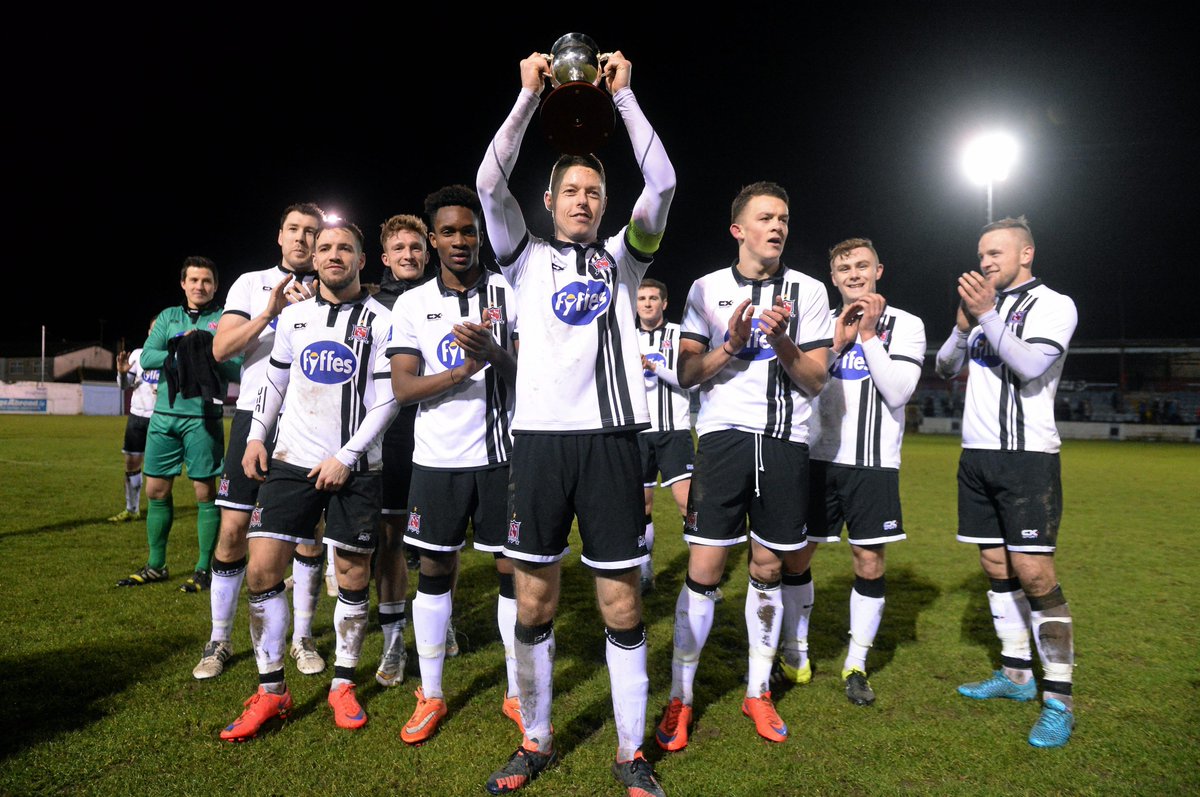 DundalkFC's tweet photo. RETRO | The first #MaloneCup tie of the new decade takes place on Thursday night when #DundalkFC play host to Drogheda United at Oriel Park. We take a look back at the games played between 2010 and 2019.

📝 https://t.co/xtdFz1Yc9T
📷 by @sportsfile 

#CmonTheTown https://t.co/6WM3XuIz6O