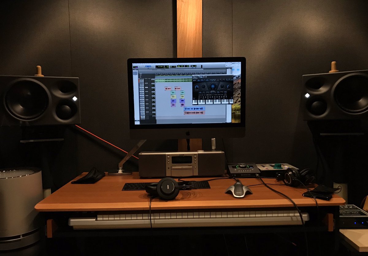 I am pretty sure anyone can agree that is one of the best places to be. My absolute place of zen. #soundstudio  #soundproduction #soundediting #protools #avid