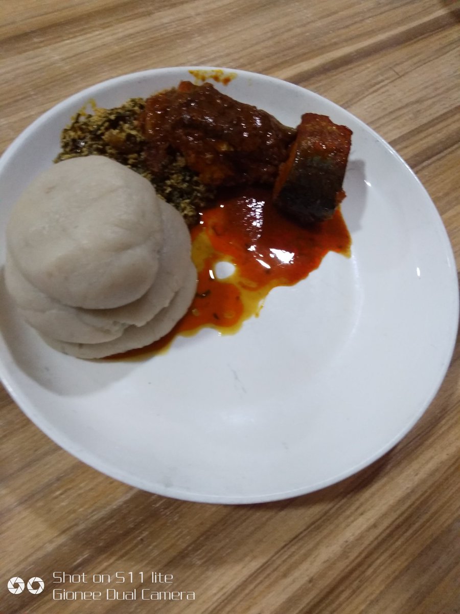 AmalaHot's tweet photo. This is Amala hot spot restaurant
At Oniru market lekki Lagos Nigeria
You can order for your favorite food at cheapest price....
Semo
Pounded yam
Amala black
Amala white
Wheath
Fufu
Ewa aganyin
White rice
Jollof rice
Assorted meat
Goat meat
Ponmo
Titus
Cat fish
Tks..08162155853 https://t.co/yx7d1pKaLI