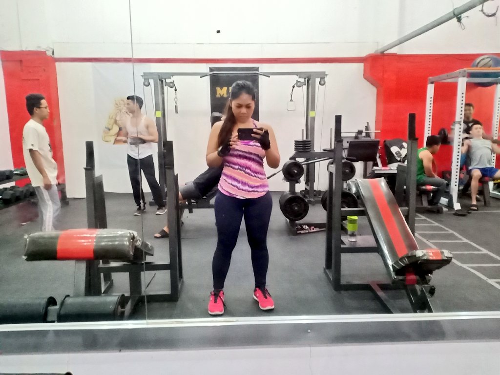 gabrigon1's tweet photo. The hips and thighs I got last Christmas 🤣 I gotta reshape these thunder thighs or else imma be the cause of a Philippine tsunami the next time I go into the water. https://t.co/1FL89p2Nle