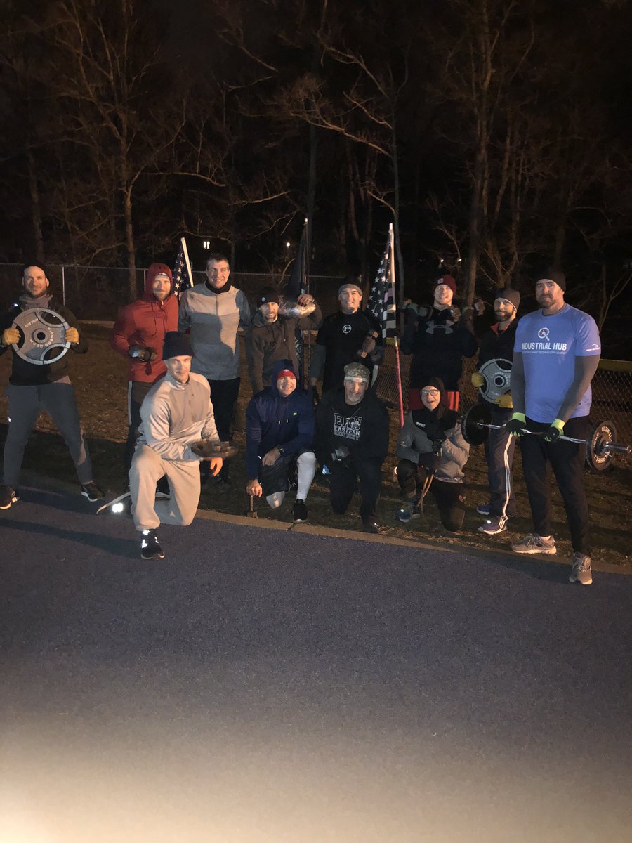13 HIMs at The Foundry this morning moving weight with Bulletin  (including BigBird killing I with knee brace on).  LOTS of strong mumblechatter and fellowship.