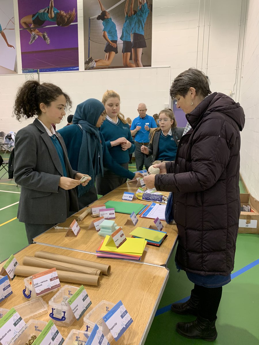 Newcastle High STEM tweet media