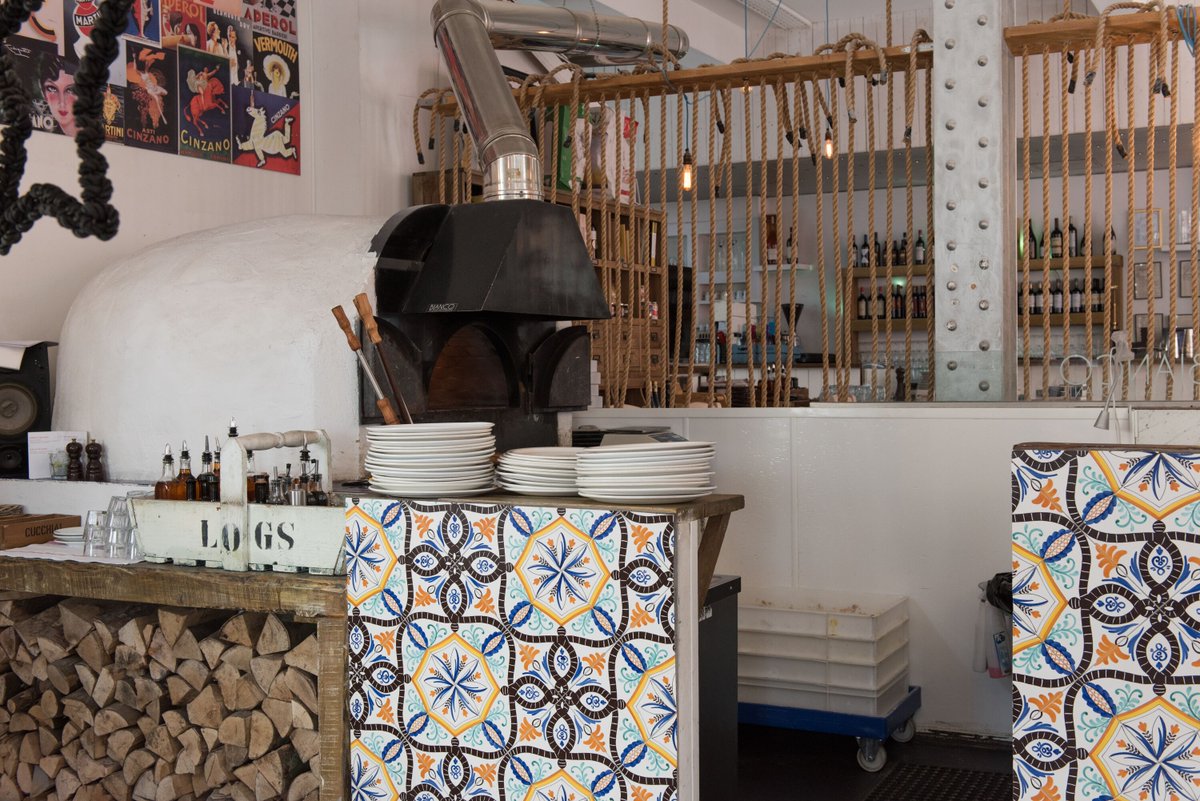 From the flavour to the interiors, explore our homeland Italian feel in Bianco 43 Blackheath and Greenwich!