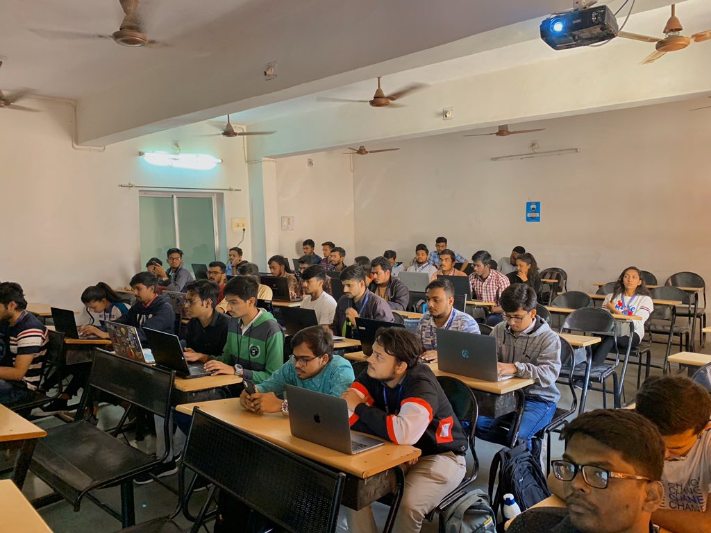 Mozpu2's tweet photo. Recently mozilla parul university organized its first meetup of the decade. 
@sumedmistry had started session by giving introduction to mozilla, mozilla campus clubs and then he shared different ways to contribute in mozilla. Finally we had hands on common voice contribution. https://t.co/X8B8BO7ILJ