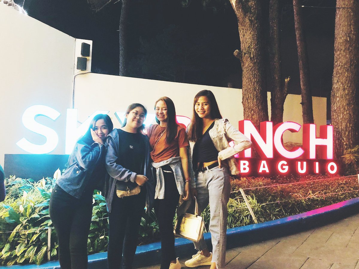 PurpleGoddesses's tweet photo. There's only few things in this world that can stop time. So capture those moments... Kahit pangit yung kalalabasan

📸👍

#January2020 
#LastDay 4/7 https://t.co/H1zzXfGnYM