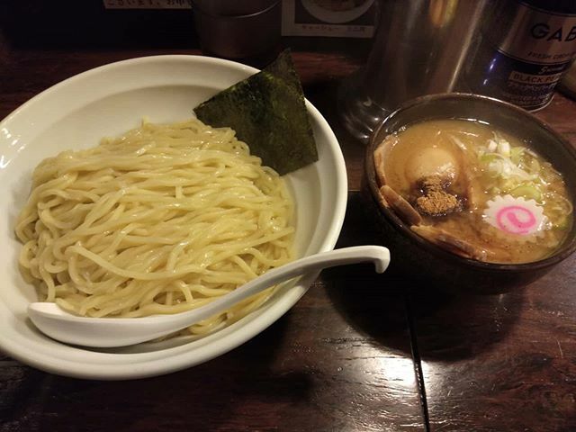 mobile__fan's tweet photo. 大門の麺屋大斗に行きました
#oppofan
#oppo
#japan
#ラーメン
#ランチ
#ramen
#lunch
#つけ麺
#大勝軒系の店です https://t.co/upYLkbD4lb https://t.co/vXfp08L7jR