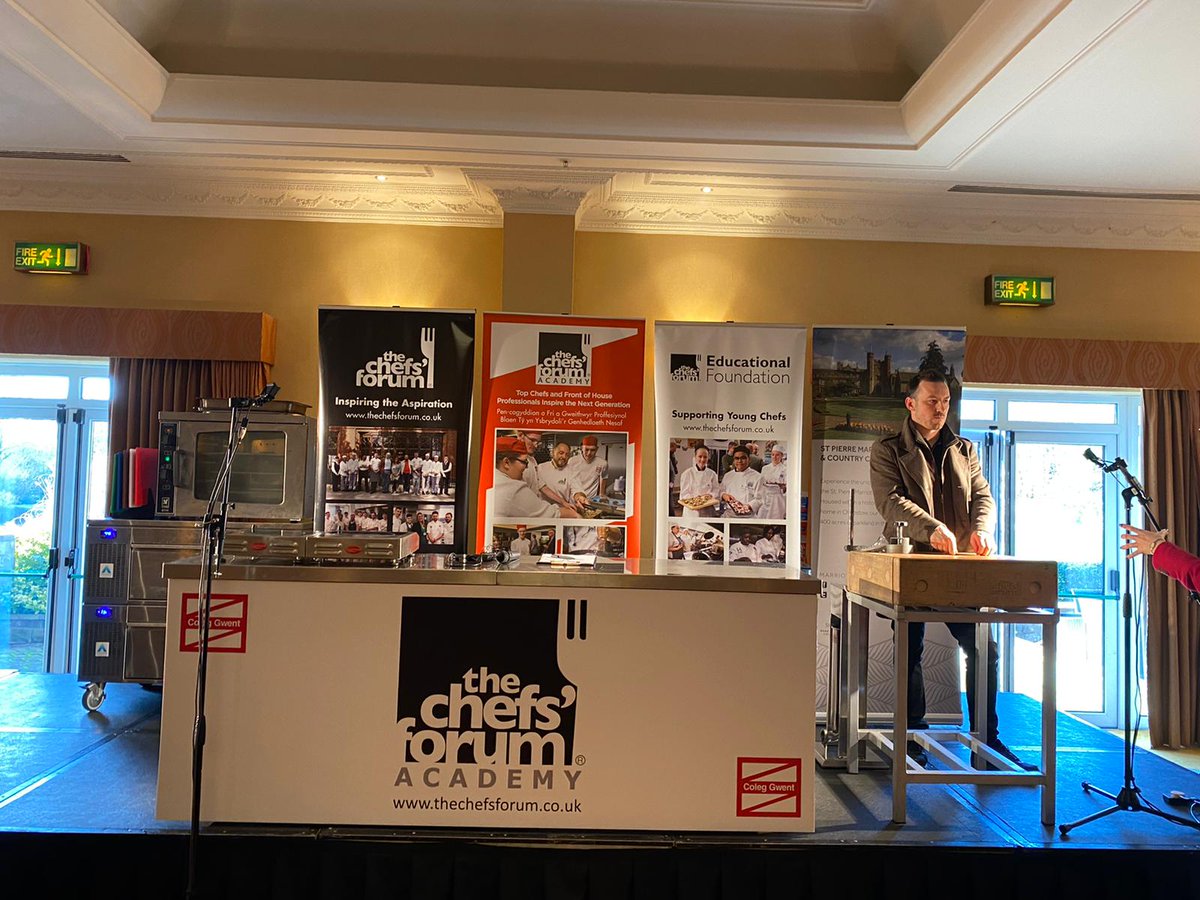 coleggwent's tweet photo. We’re excited to be @thechefsforum #SchoolTaster event @StPierreHotel today 🧑🏽‍🍳 Over 200 pupils from local schools are here to experience a showcase of culinary expertise, canapés &amp; all things #food 🍤😋 https://t.co/zzJp9GrrwS #WednesdayWisdom https://t.co/GS3eFkWOlf