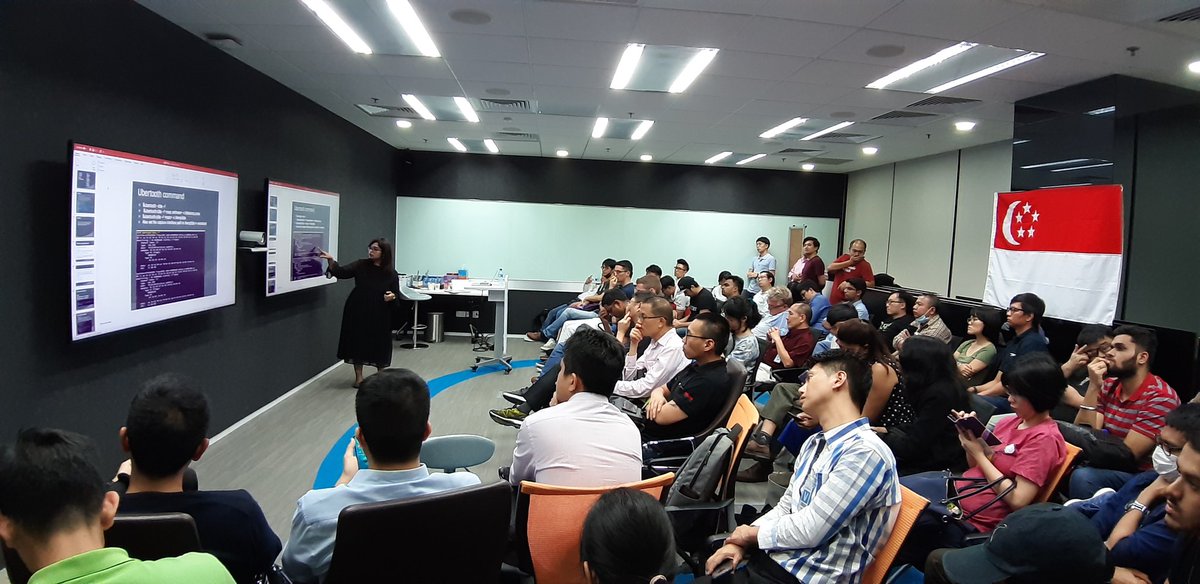 nullSingapore's tweet photo. @rupali0405 talking about #hacking into #ble with #ubertooth #nullsg #infosec https://t.co/f8nCBghdQu