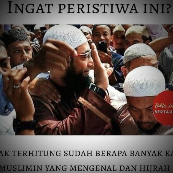 Sabit_Ma's tweet photo. Allahu Yuu Barik fik Ustadz... https://t.co/Sw6tLwbVGD