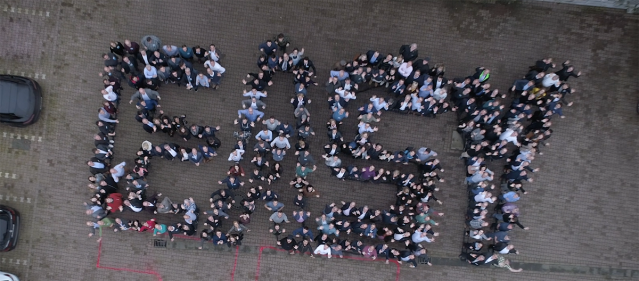 xSuiteTonyC's tweet photo. The EASY Employee Kick Off 2020 was an amazing event met with astoundingly enthusiasm and positive energy from our global #TEAMEASY. https://t.co/DESWFiLKyt #ONEEASY #EASYFAMILY #30YEARSEASY https://t.co/wkCtpc9Xma https://t.co/tHrnYMT8mQ