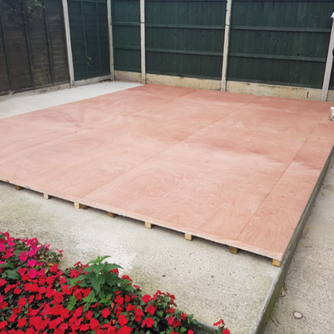 headsheddie's tweet photo. Sometimes an extra strength floor is required especially if you are storing heavy equipment, we use 18mm ply which sits on pressure treated 47 x 47mm bearers #theshedfactorykent 01732 823455 https://t.co/XVromPKxB7