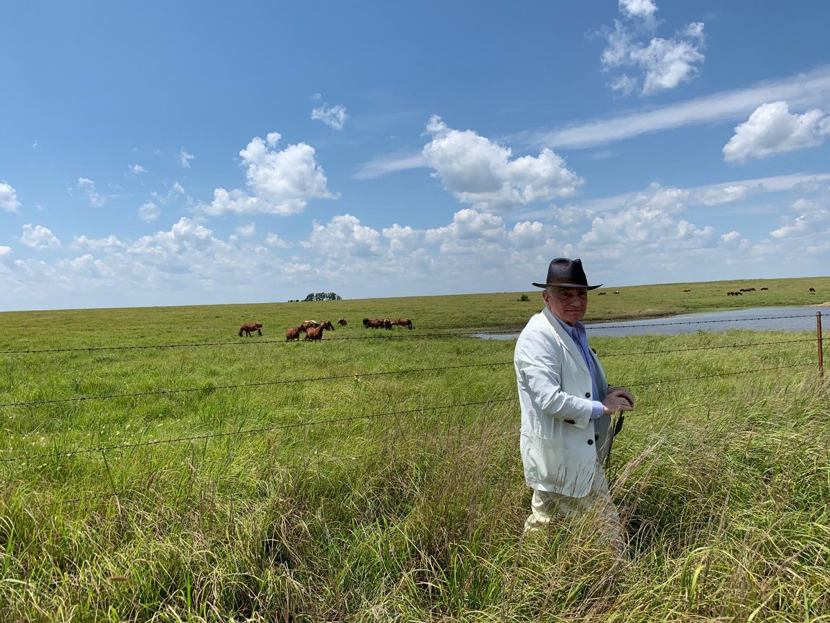 ditzkoff's tweet photo. this photo accompanied the announcement that Martin Scorsese would shoot his next movie (Killers of the Flower Moon) in Oklahoma https://t.co/l8YVISWnj4