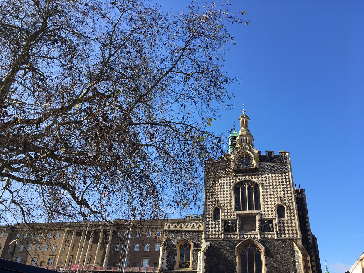 Bright blue skies in Norwich today - a perfect day for a stroll in our #finecity