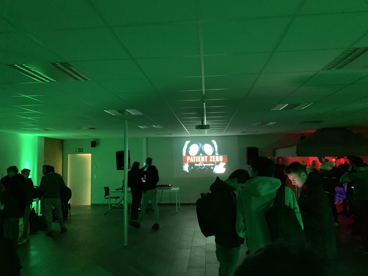 RVanderborght's tweet image. Start van de patient zero hackathon #thomasmore #itfactory #atonce