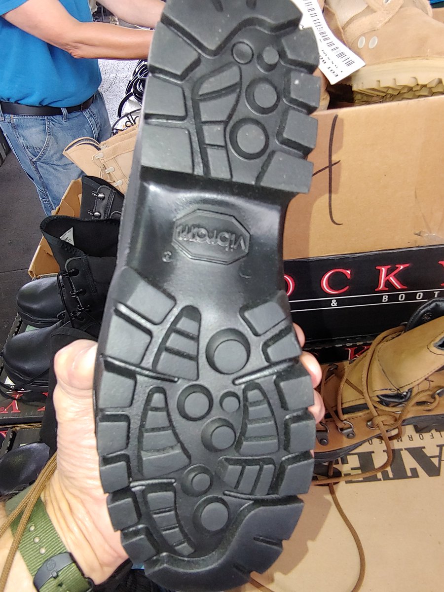 dmsurplus's tweet photo. #RockyBoots  #Danner  #MilitarySurplus Why Pay $300??? #CNYRegionalMarket 2100 Park Street Syracuse NY 13208
Sundays 0700-1400hrs Building "A" https://t.co/nczyH9bKSY