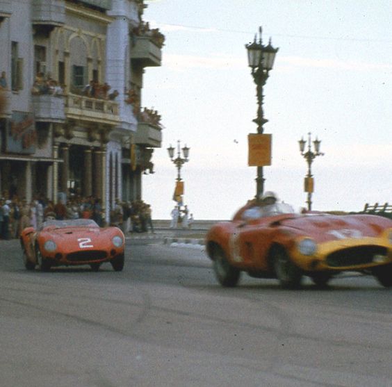 #Ferrari 🇮🇹 857 S N°12 : #AlfonsoDePortago 🇪🇸 (3rd) / #Maserati 🇮🇹 300S N°2 : #JuanManuelFangio🇦🇷 (1st) - Gran Premio de #Cuba 🇨🇺1957