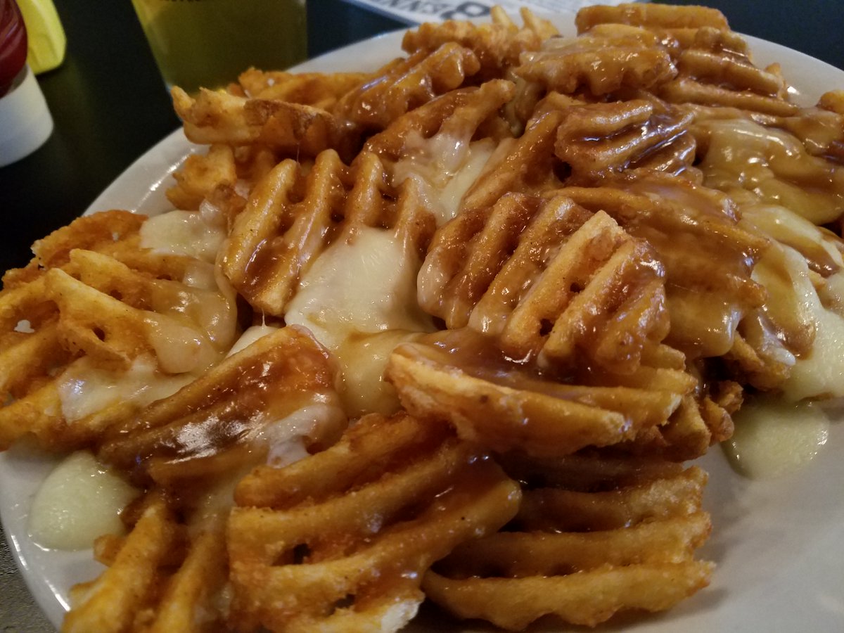 Poutine at Bennetts Publical in Miamisburg.  We love this place !! #Miamisburg #Bennetts #Poutine #Dayton #WaffleFries
