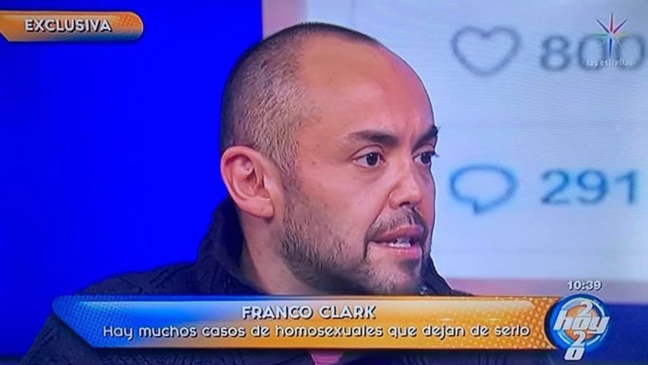 dimefierro's tweet photo. si eres un adolescente q siente atracción x tu mismo sexo, debes de saber q ¡ESTÁ BIEN!, es completamente normal, abrázate, ámate mucho y sé feliz! 
existen enfermos *como el de la foto* q confunden sus traumas cn ser gay, ellos SÍ están mal, ¡RECUERDA QUE TÚ ERES PERFECTO! 😘❤️ https://t.co/WLhhfuNSZ1