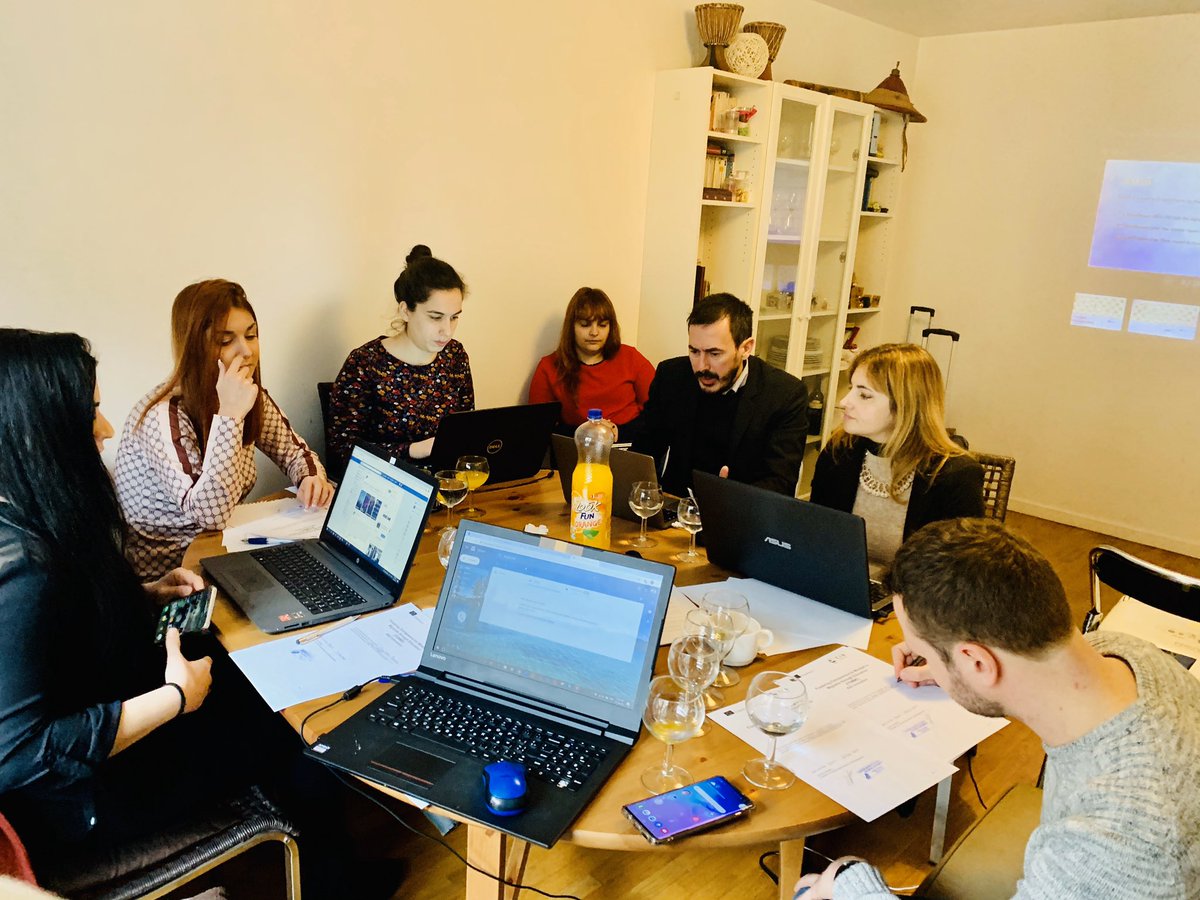 MineVagantiNGO's tweet photo. #MineVagantiNGO #MVNGO attended in #Paris #France the #CID coordinated #KOM #Meeting of the #KA2 #Innovation #Youth #ErasmusPlus #FEMME
Designed by our amazing team of #ProjectDesigners #MVNGOProjectResearchHub
Research #IntellectualOutputs on #FemaleEntrepreneurship. https://t.co/hZAYGQOSud