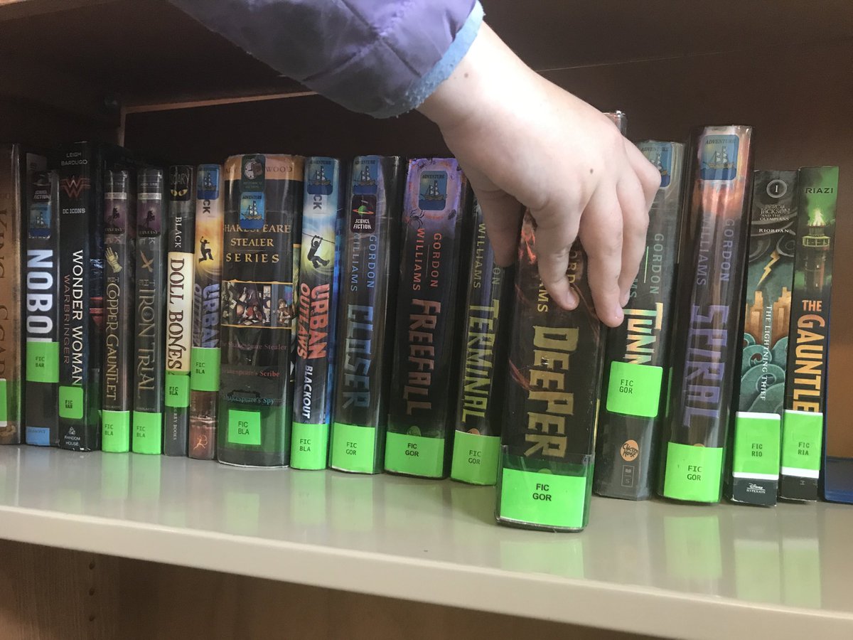 libraryoakhill's tweet photo. It’s happening! #genrify https://t.co/EAWxenVc9W