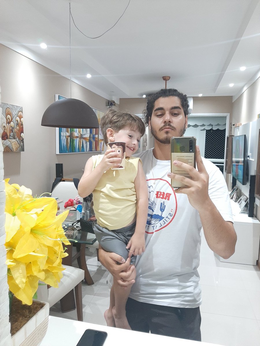 RamonMelo20's tweet photo. Amo esse mlk, na moral... https://t.co/9qn56JrvpB