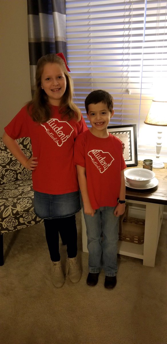 TeachGrowBloom's tweet photo. We are wearing our #SCRedForEd shirts today in support of educational empowerment for all SC educators! https://t.co/QgFN4mZUoy