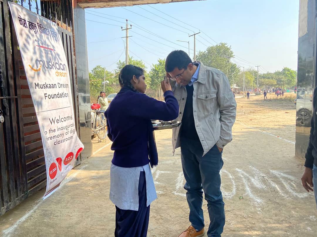 drriteshmalik's tweet image. It was an honour to launch Haryana's first digital govt school by @Muskaan_Dreams :) @innov8cowork #oyoworkspaces