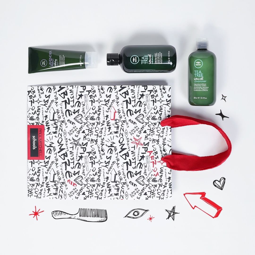 PMTSNorman's tweet photo. Fact: There’s never a wrong time to treat yourself. 👏 Shop the Here For It bag and support a #PMTS Future Professional’s trip to #Caper20, a once in a lifetime educational experience! #TeaTreeHairCare https://t.co/OFSlc3Q1CI