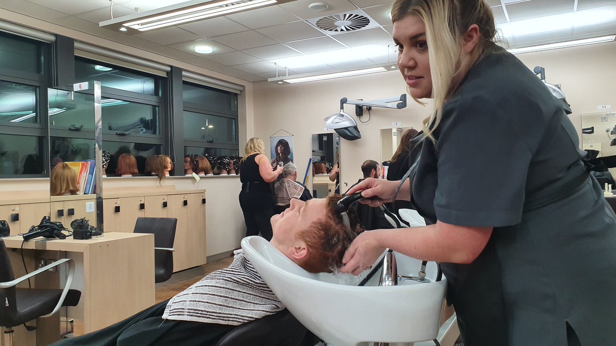 hartlepoolfe's tweet photo. Early evening filming down at @luminarysalons with new @hcfehbmup #Barbering students, putting their skills and knowledge to good use on their first clients #OnlyatHCFE #HCFE2020 #TransformingLives *videostills >> https://t.co/F0JuDWdvgt https://t.co/ltj3xRy8fa
