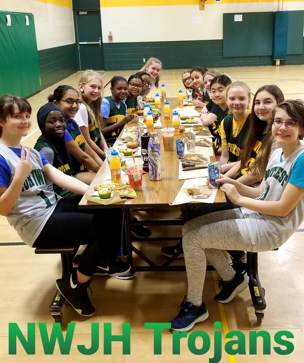 CoachKoffron's tweet photo. Last @NWJHTrojans 🏀 Practice
Teams that eat together 🍴
Support eachother 💚
I love team "parties" that are potlucks bc opportunity to share ethnic foods
Wearing @SouthEastJHIC apparel to remind us that we love both schools & character is bigger than the score #ICpositivity https://t.co/wobulAZIqd