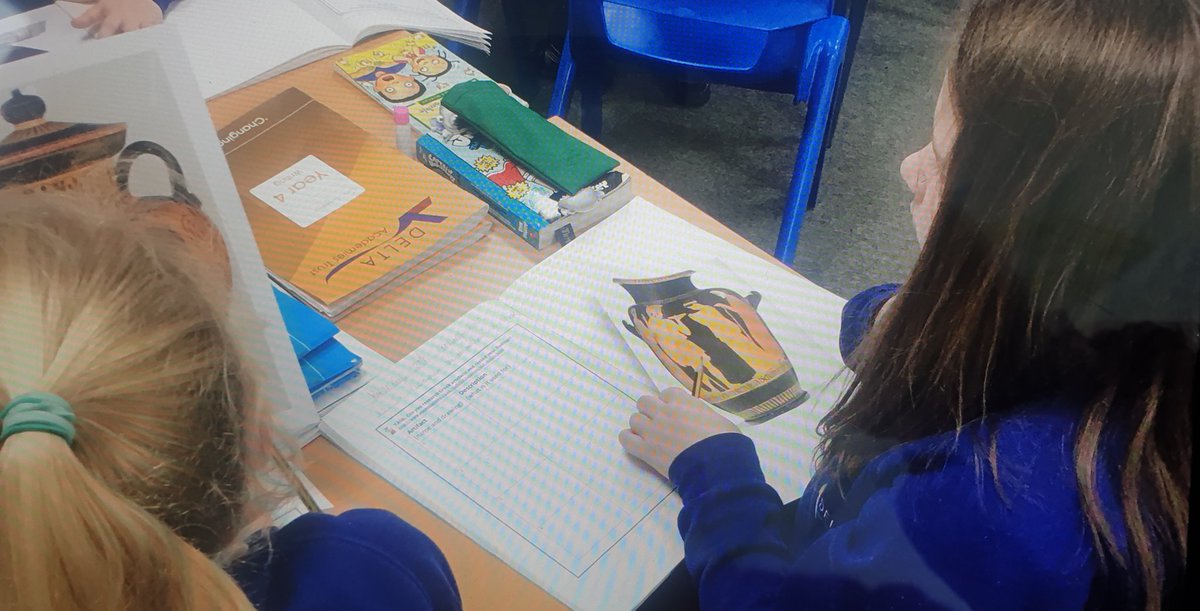 EpaTigers's tweet photo. During this afternoons #EPAhistory lesson, we explored Ancient Greek artefacts ππΊ
@EstcourtPrimary https://t.co/PzsFVCyEvv