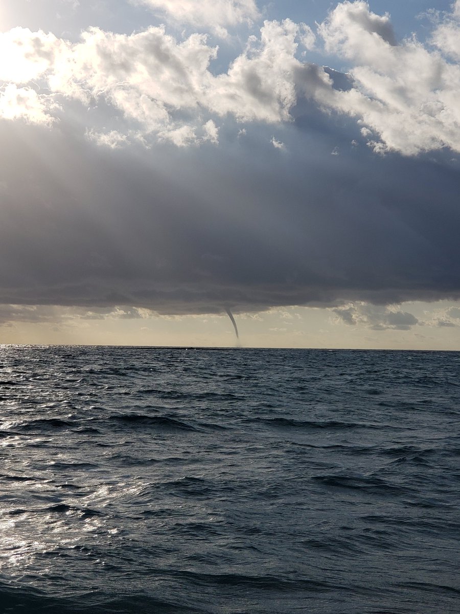 sydycitrine's tweet photo. #waterspout off of Delray Beach, FL this morning! 
@CBS12 @WPBF25News @weatherchannel #delraybeach #weather #floridaweather #weatherevent #storm https://t.co/S1nGtQLqT8