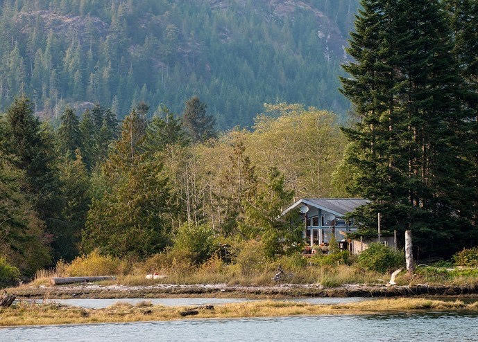 ReelBCFishing's tweet photo. The #mountains are calling...
#intothewoods #FishingLodge #ZeballosBC #BeautifulBC #TakeMeFishing #TravelBC
📸 Guest Steve Hilts
...
..
.
#VancouverIsland #WildBC #BCTravel #ExploreCanada #ReelObsessionSportFishing #HelloBC #offthegrid #fishwithus https://t.co/iS9l8ZxQd6