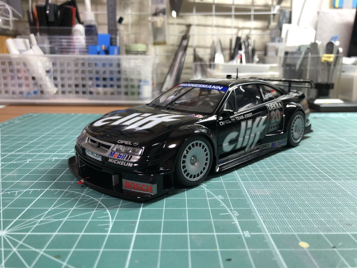 タミヤ　オペルカリブラクリフ1／24 タミヤ 1/24オペル カリブラクリフ 完成しました。 1995年 25年前 発売