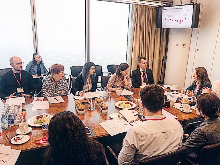 RenCap's tweet photo. Sofya Donets, #Russia & #CIS economist: We expect growth in Russia to more than double to 2.6% YoY in 2020 and stay at 2.5% YoY in 2021. #GDP #economics #EmergingMarkets #RenCap #press_briefing https://t.co/Om3f2WgZD6