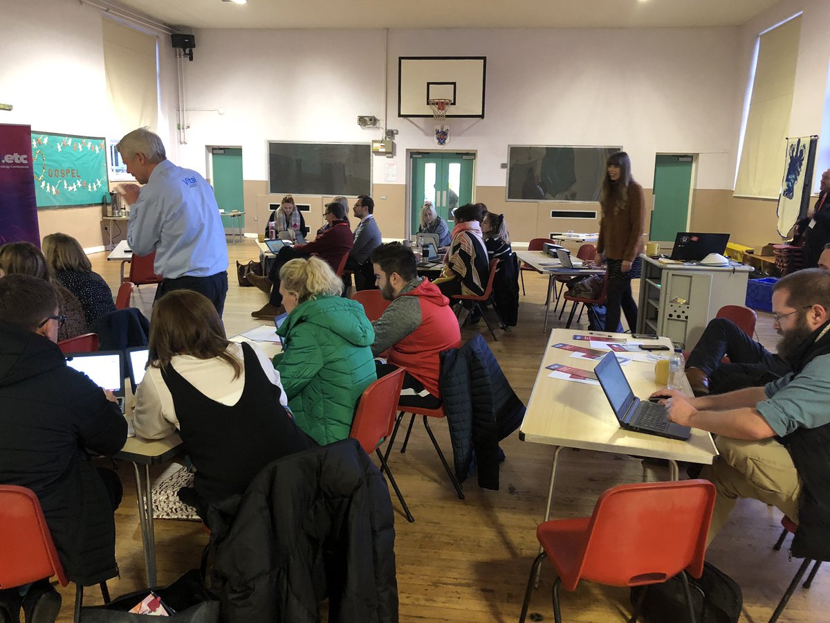 VitalYork's tweet photo. Getting to grips with #GoogleClassroom with @plattsch at our #GoogleBoost workshop https://t.co/4lq8OnriF4