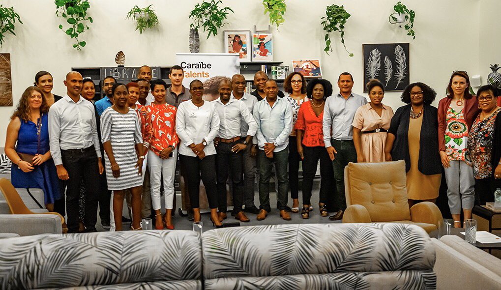 HelenLabeth tweet media