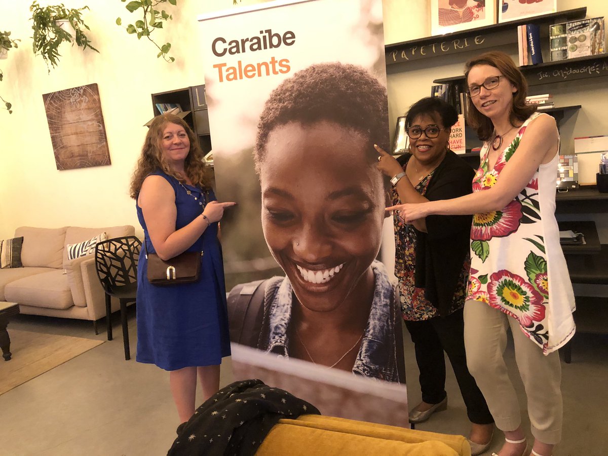 HelenLabeth tweet media