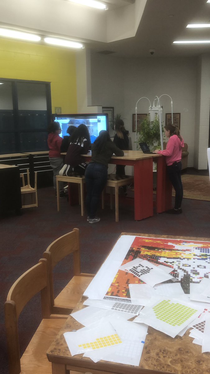 mrmeileisboss's tweet image. One of our community design project teams conferencing with a marine biologist on our @GoogleForEdu Jamboard and trying to see the impact of recycling and how pollution is impacting our families.
#impactful #learningthroughdoing @HamiltonCurrent
