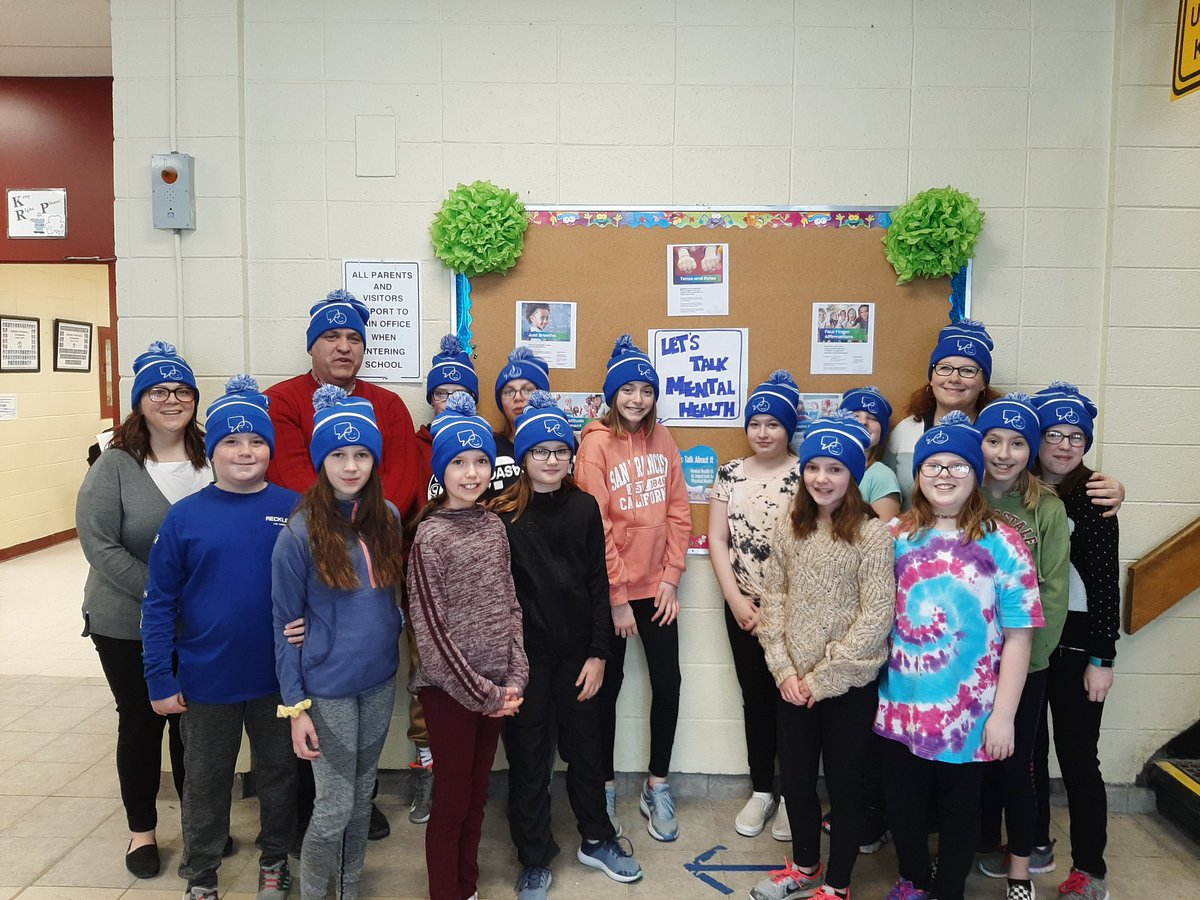 EastsideElem1's tweet photo. Thanks to the RAP Club!! Today three members made announcements about mental health in honor of #BellLetsTalkDay All RAP Club members are whereing #BellLetsTalkDay toques. All of our positivity paw winners for January won a #BellLetsTalkDay toque as well! @NLESDCA https://t.co/4y7tQa9Run