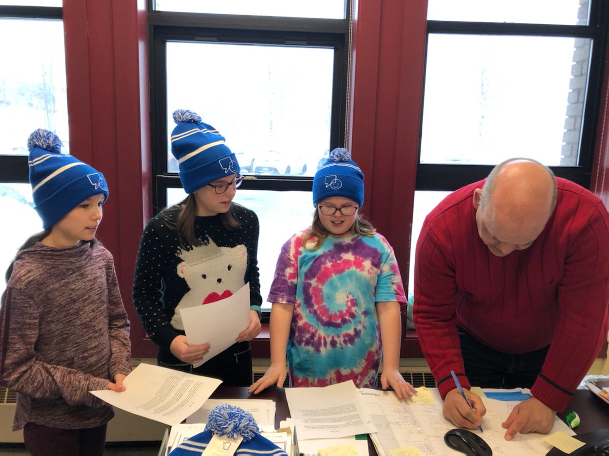 EastsideElem1's tweet photo. Thanks to the RAP Club!! Today three members made announcements about mental health in honor of #BellLetsTalkDay All RAP Club members are whereing #BellLetsTalkDay toques. All of our positivity paw winners for January won a #BellLetsTalkDay toque as well! @NLESDCA https://t.co/4y7tQa9Run