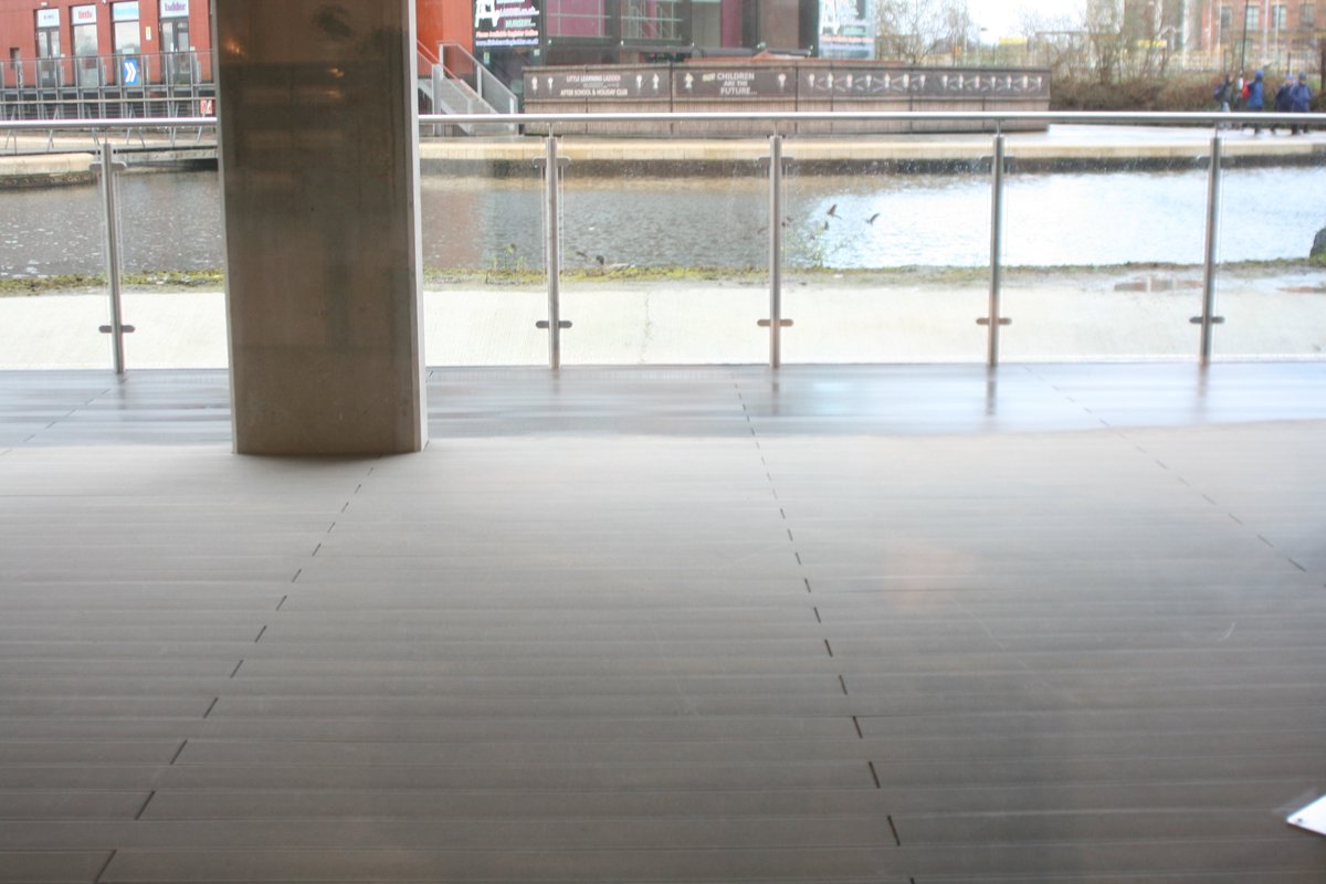 JDMContractsLtd's tweet photo. JDM Contracts are just finishing off another building in the @MCRLifeUK development! Follow the link to our website to read more about it. 
https://t.co/Qz0LH35W6R

#Accommodation  #woodworking #finishes #BizHour #NorthWestHour https://t.co/1ttajFmrMD