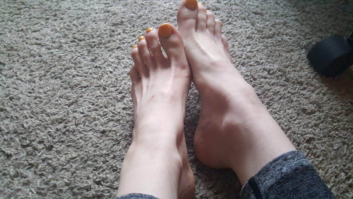 ogfeet's tweet photo. GOd? Drop the D and flip the G 💁🏼♀️👑 All your left with is OG 👣https://t.co/UYWaYtmzIA
🌻TAGS
#ogfeet #toedaddy #prettyfeet #og #footfather #oggirls #sativaskies #ogworld #ogsoles #ogsoles #ogtoes #ognation #ogfeetnation #ogfeetgroup #ogworld https://t.co/GXvTE0kT7l