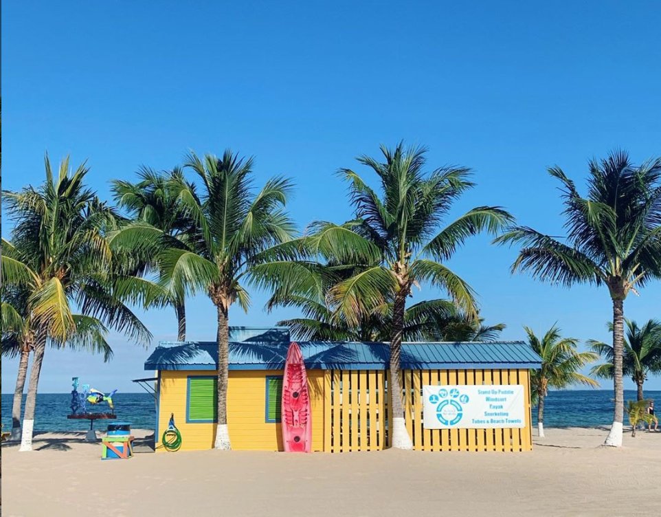 Did you know: Placencia is a peninsula that is 16-miles long? Driving to the village you'll come across beautiful scenery and amazing beaches 🏝️ #WednesdayWisdom 

(via IG: voyagericietailleurs)