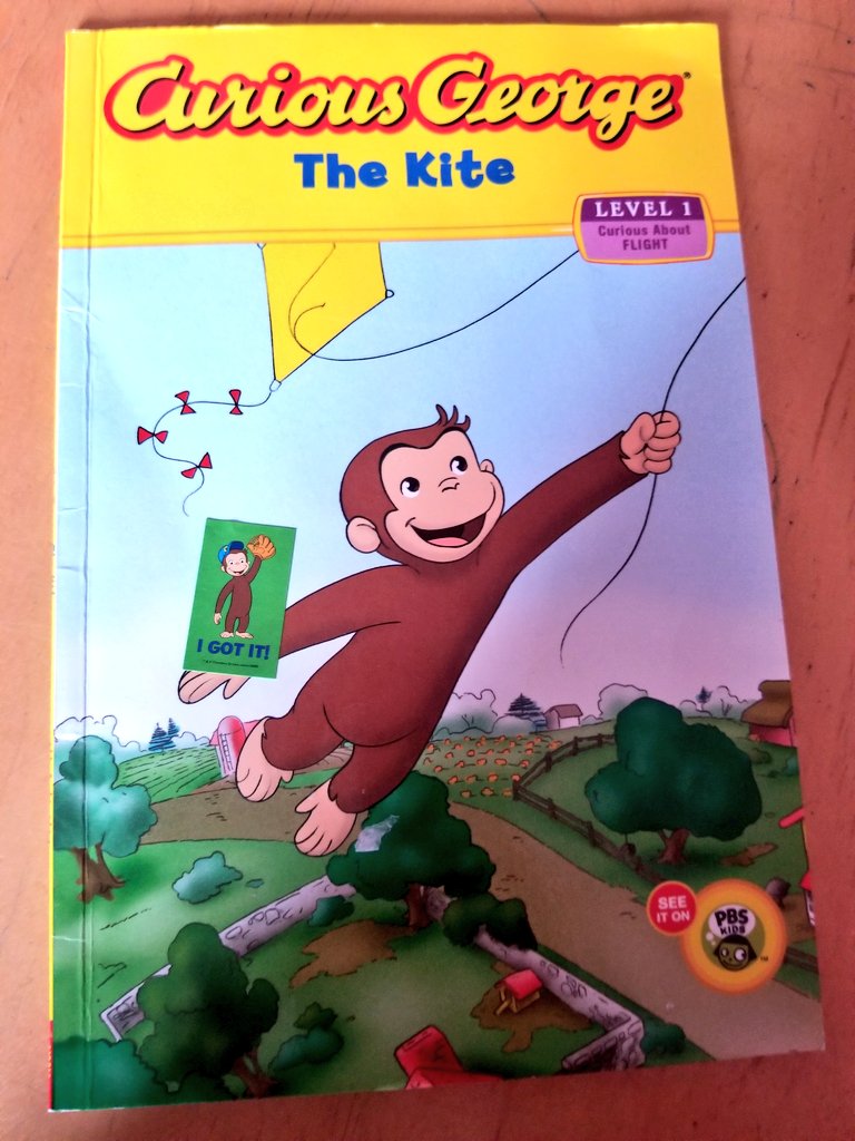MsCarrie_LPS's tweet photo. We discussed what the setting of a story means today. We read, "Curious George- The Kite", and drew where George was in the story. We also decorated our own kite for the letter "Kk". https://t.co/oOsc6vauVU
