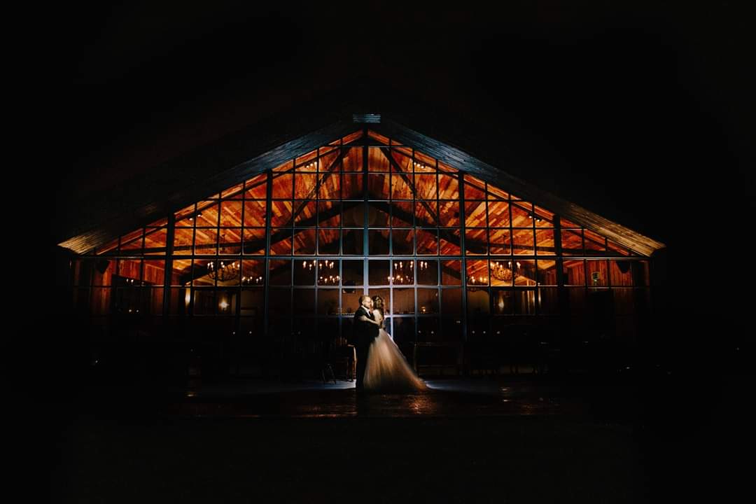 Botley Hill Barn tweet media