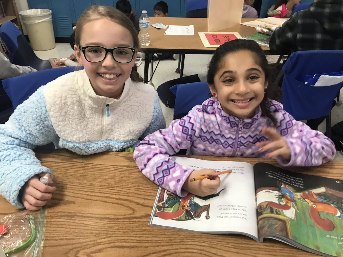 greenla35's tweet photo. 1st grade reading stories to us and sharing their procedural writing. Way to go 1st grade! @Keiserml @MorningsideES https://t.co/f7JmkDSYGO