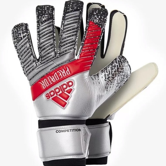 So good I had to share! Check out all the items I'm loving on @Poshmarkapp from @NolansCloset2o3 #poshmark<a href="/tag/fashion"class="tags"><span>#fashion</span></a><a href="/tag/adidas"class="tags"><span>#adidas</span></a><a href="/tag/shopmycloset"class="tags"><span>#shopmycloset</span></a><a href="/tag/style"class="tags"><span>#style</span></a><a href="/tag/poshmark"class="tags"><span>#poshmark</span></a>