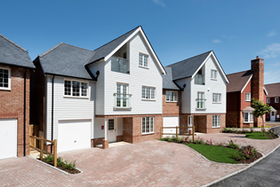 What_House's tweet photo. #NEWSFLASH β οΈ Last Chance for #Kent house hunters. Fernham Homes is offering a Β£5,000 #VirginHolidays voucher on home reservations made in January. Don't miss out! Discover more: https://t.co/KKvEXS0AZC
#PropertyOffers #Property #KentHomes #HouseHunting https://t.co/Raokc2HiEU