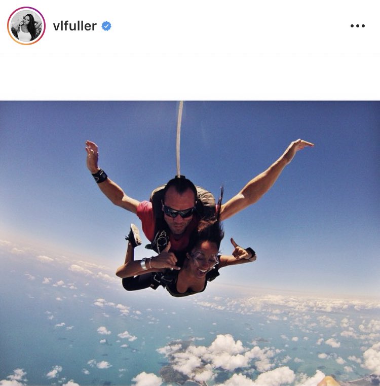leahtweetsyeah's tweet photo. Victoria F: “omg I’m so scared to walk a runway” / is a model IRL 

Victoria F: “omg I’m so scared of heights, I could never go sky diving!” / IRL: 
#TheBachelor https://t.co/UHmipRvxbp